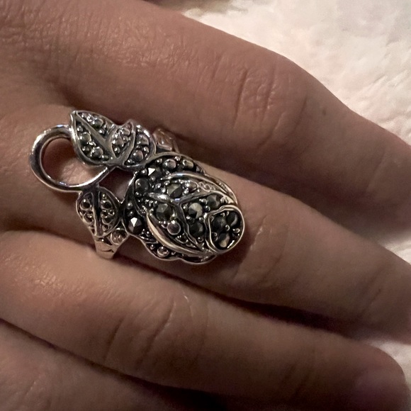 Sale Vintage Marchasite Leafy Style Ring - Picture 4 of 8